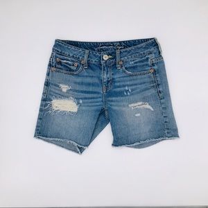 American Eagle Outfitters distressed jean shorts 0